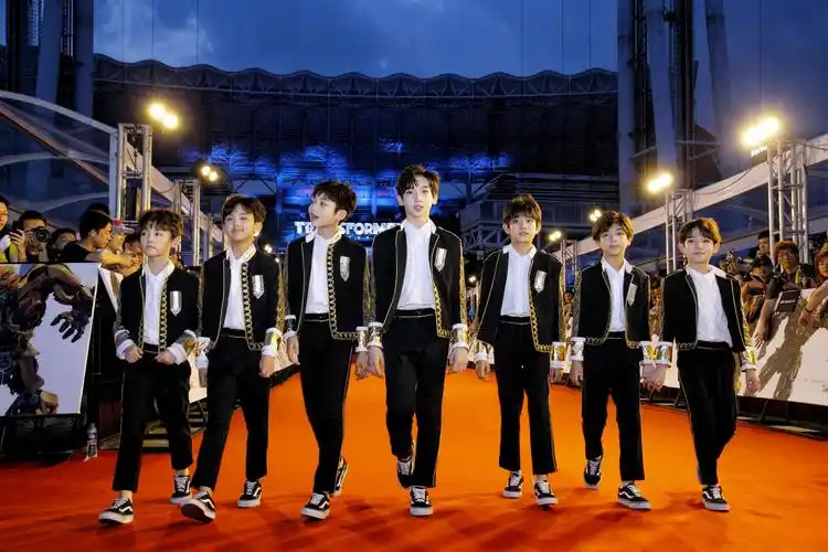 yhboys组合携变5强势来袭中国地区推广曲aok音源今日全网发布