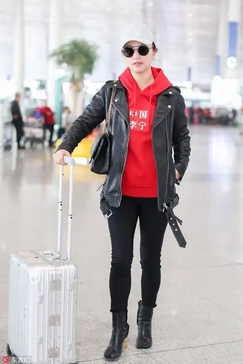 华谊"老板娘"罗海琼也爱穿李宁网友:完全看不出已经44岁了!