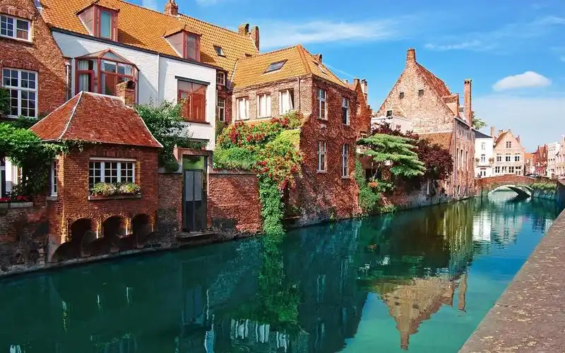 第四十六期:漫游「北方威尼斯」,探秘旖旎中世纪古城