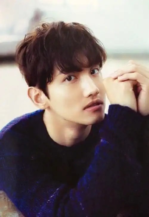 东方神起成员沈昌珉喜当爹,全程陪护获表扬,李晟敏再度被调侃