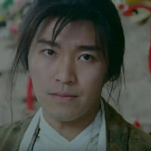 大神们,求一波至尊宝和紫霞仙子滴头像 谢谢 万分感谢