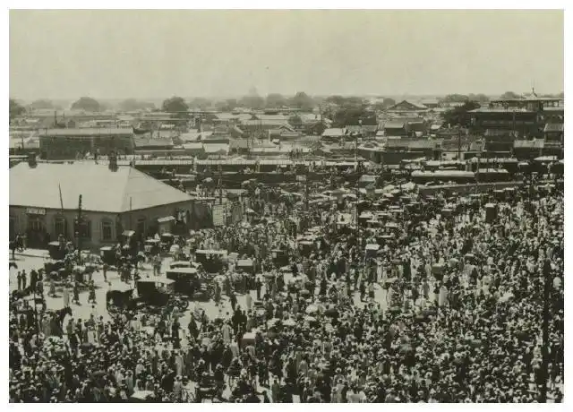 袁世凯的葬礼是国丧规格.