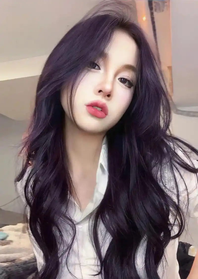 黑加仑紫发色.#抖音图文来了 黑加仑紫99后悔没有早点染98 - 抖音