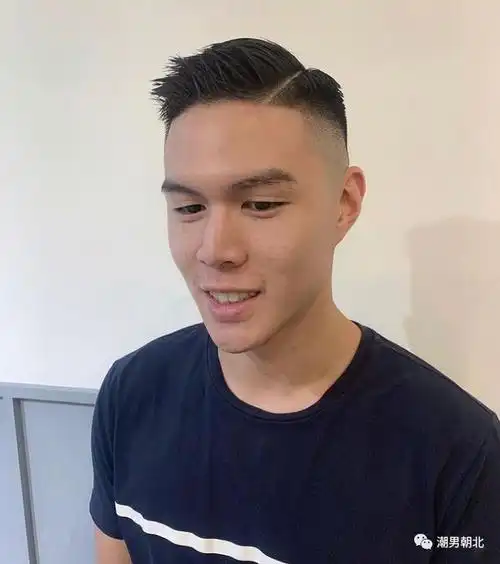 男生不试34cm雅痞短发不知自己有多帅