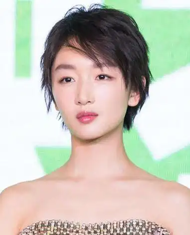 女明星短发全踩雷,哪一个最显老?