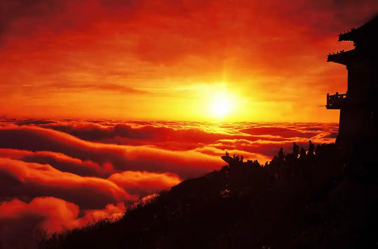 中国最美的山峰[16p]