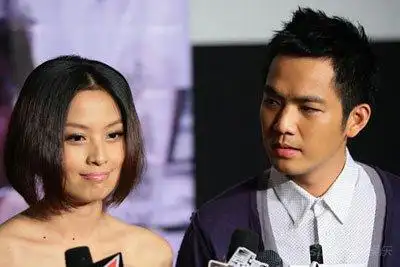 钟汉良齐芳的生活照 齐芳和钟汉良婚纱照