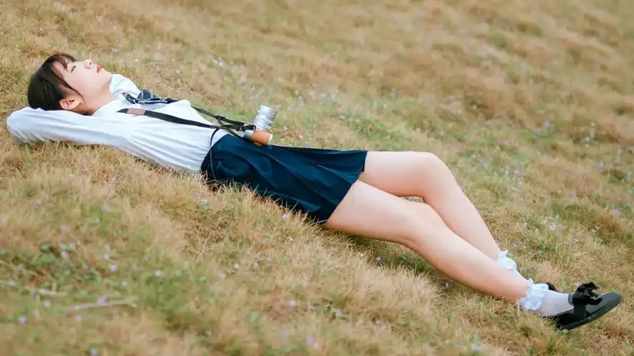 2021-04-16浏览:(238)标签:格式:jpg下载高清原图热门壁纸标签许玮宁