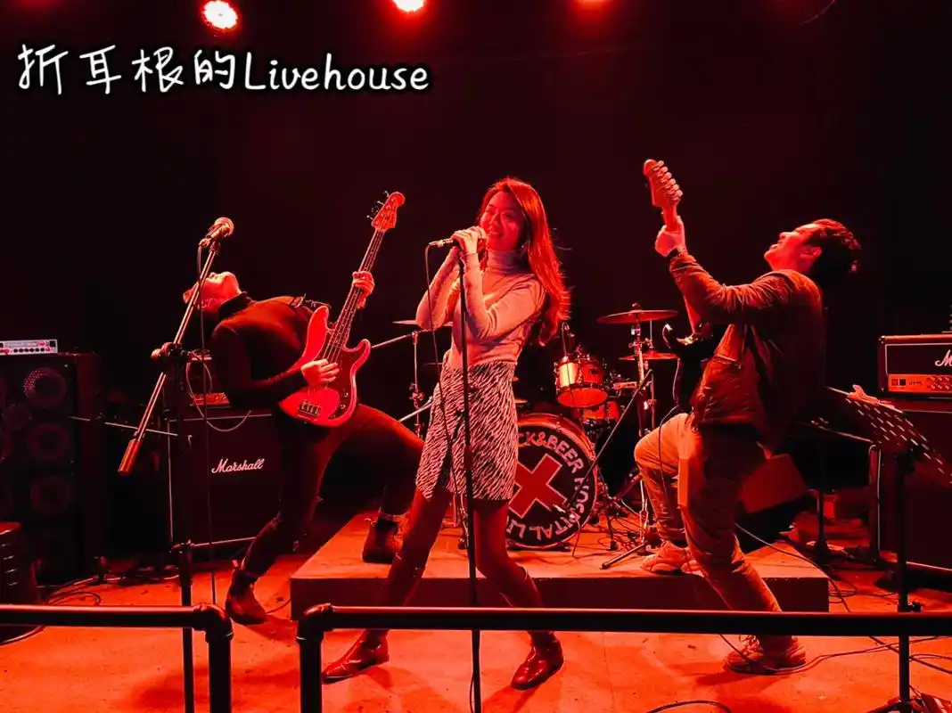 怀念那些年我们乐队全球巡演的不羁岁月 "天若有情天亦老,动我 - 抖音