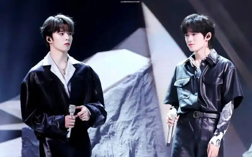 文轩互相契合 文轩不和其他人舞cp 安全感 磨合 现阶段文轩 轩恋商高