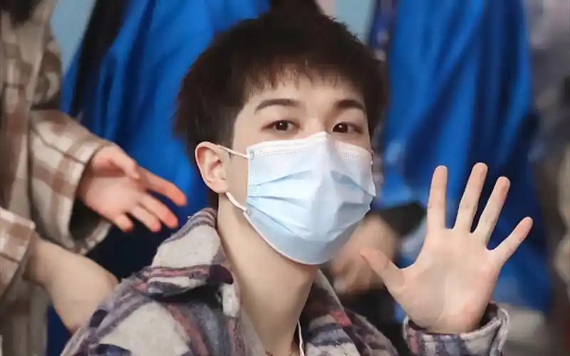 【倒霉死勒】梅梅那些超好看的照片_哔哩哔哩_bilibili