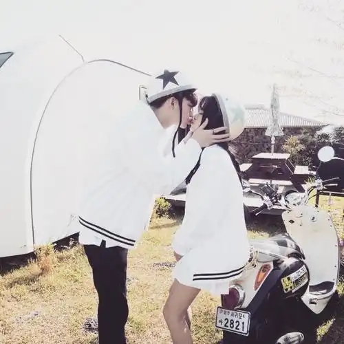 情侣头像 情侣壁纸 秀恩爱 小幸福 搞怪 文艺 贴心