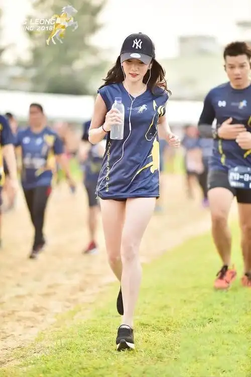 这才是美女如云!泰国网友收集马拉松靓妹照片引爆网络