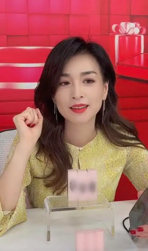 张庭懂得感恩 努力工作回报父母