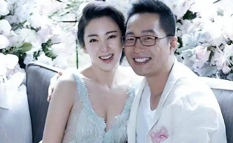 烟瘾_女明星_习惯