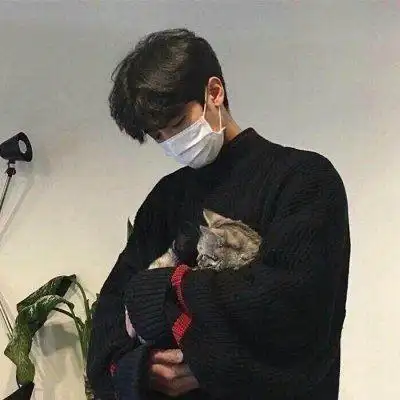 帅气冷酷男生头像高清无水印_www.qqtu8.com