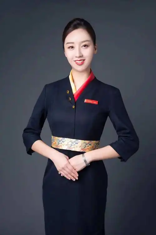 成都航空空姐程嫒冬早晨看雪下午赶海这就是飞行工作独有的魅力