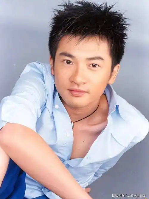 这8对明星,明明是同龄人,看着却好像差了20岁_贾玲_吴奇隆_因为