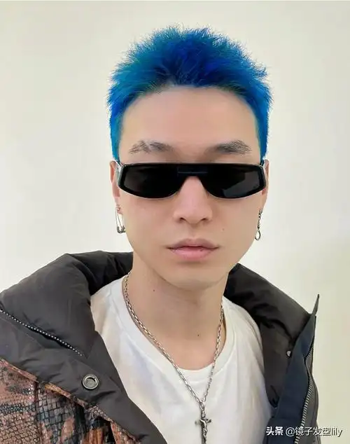 2021发型别乱剪,又帅又时尚男发来了,想换发型看过来