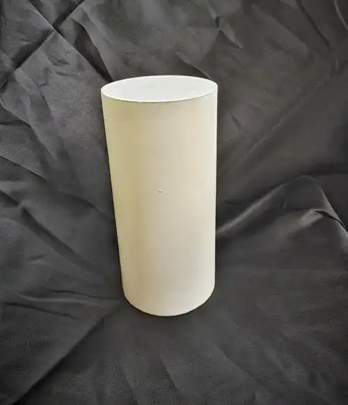 课程名称:《圆柱体绘画》 教学目标: 1.掌握圆面的绘画 2.