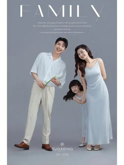 杭州全家福封神啦75三口之家这样拍太甜啦