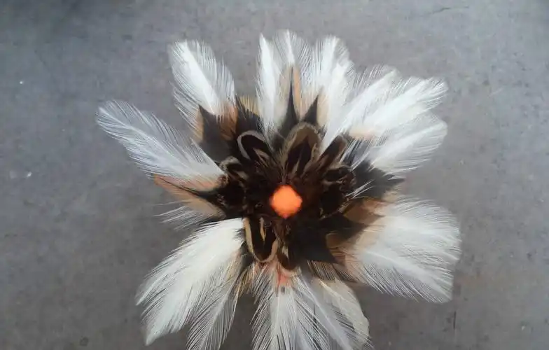 【】苗族阿婆爱心全手工缝制鸡毛毽子 野鸡毛毽子层层叠叠 儿时伙伴