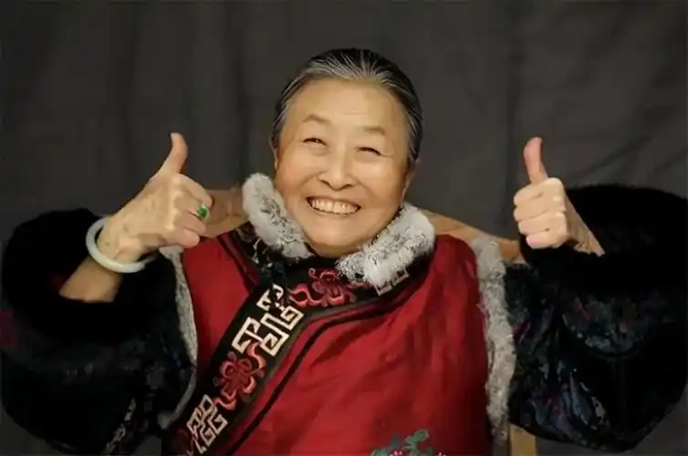 回顾张少华晚年的一场风波让她衰老10岁离世2年后家人仍有悲痛