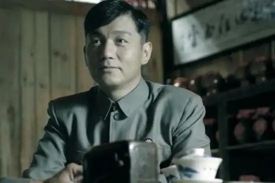 邢佳栋《烈火红岩》引热议 挑战反角自成一派