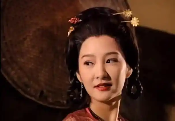 97版和03版《天龙八部》段正淳"老婆团"对比,哪版颜值更胜一筹