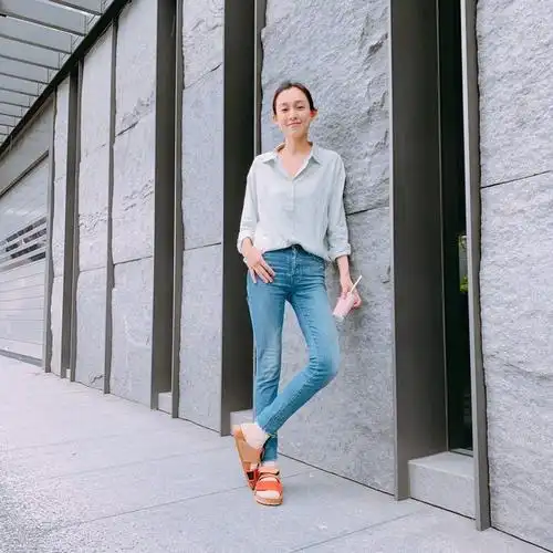 又是新歌剧透?范玮琪评论区被催歌粉丝轰炸