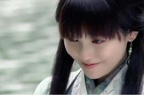 还是《神话》中的素素,都是很经典的角色,至今为止,她们的一颦一笑