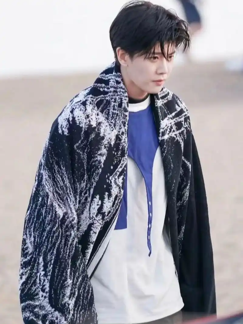 值得收藏的任嘉伦图片