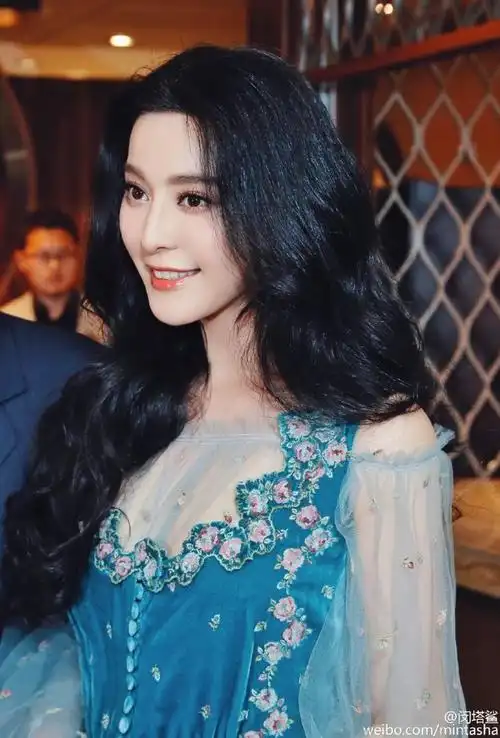 范冰冰. 皇家加勒比"海洋赞礼号"首航庆典.