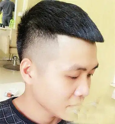 2019年男生剪帅酷风瓜子头发型男士三清瓜子头炫出别样风韵发2