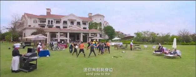 图源·多彩漳州港电影镜头下的厦门总是很美,熟悉的双子塔,典型的巷子