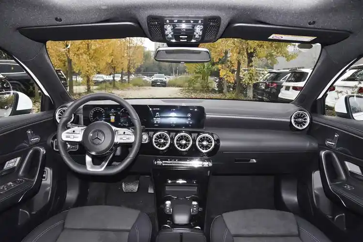 奔驰a级内饰-空间-动力-易车