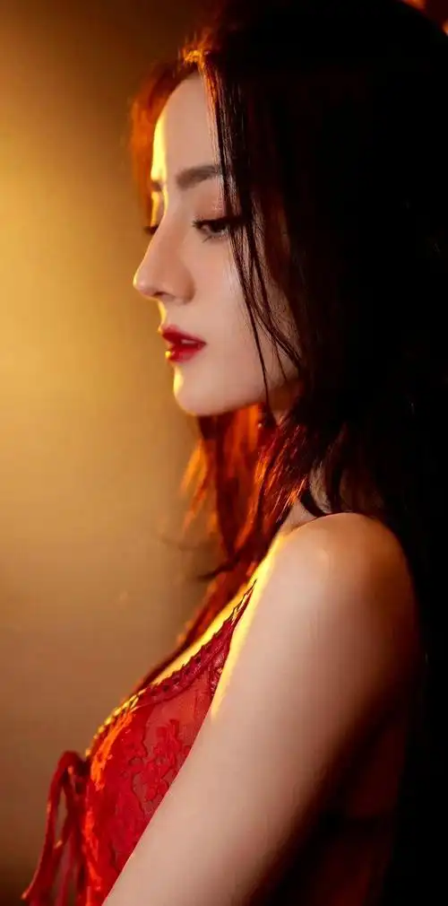 中国少数民族最美女明星之迪丽热巴,高清相片全集值得收藏 - 知乎