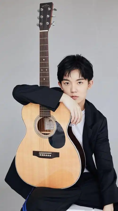 手机壁纸李明德