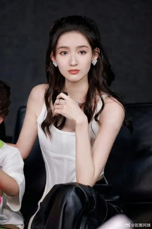 你给我的喜欢大结局#被王玉雯今天的活动造型和美貌狠狠鲨到!