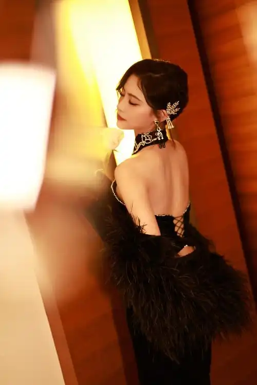 许佳琪的秀场日记