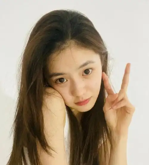 清华五大公认的校花(未出道便是校花级学霸)15