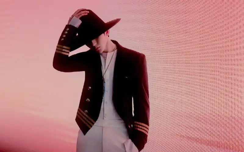 电脑壁纸 明星 大陆明星 帅气男神蔡徐坤光影大片写真