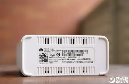 华为路由a1畅享版开箱图赏:典雅