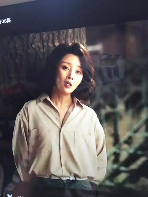 你迟到的许多年～殷桃的造型,挺好看的