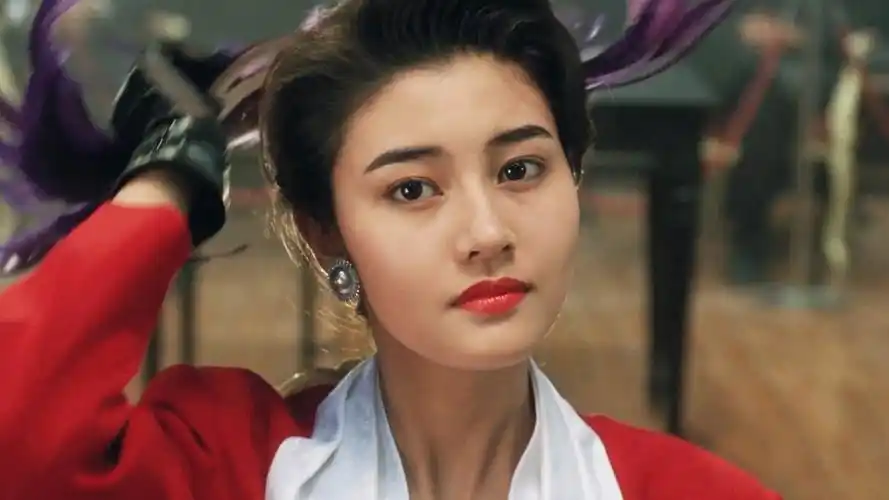 李嘉欣当年到底有多惊艳?她的美貌无人可比