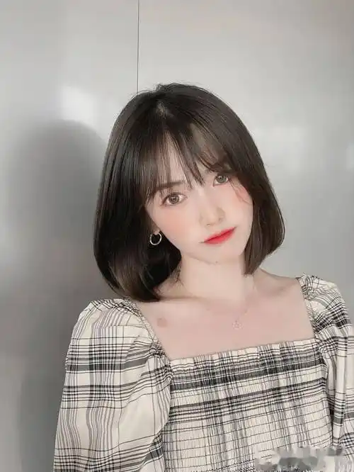 春天减龄"初恋短发"35款_发型_脸型_气质