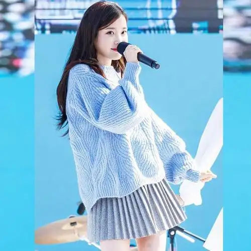 iu李智恩明星同款衣服针织衫蓝色毛衣大码女装