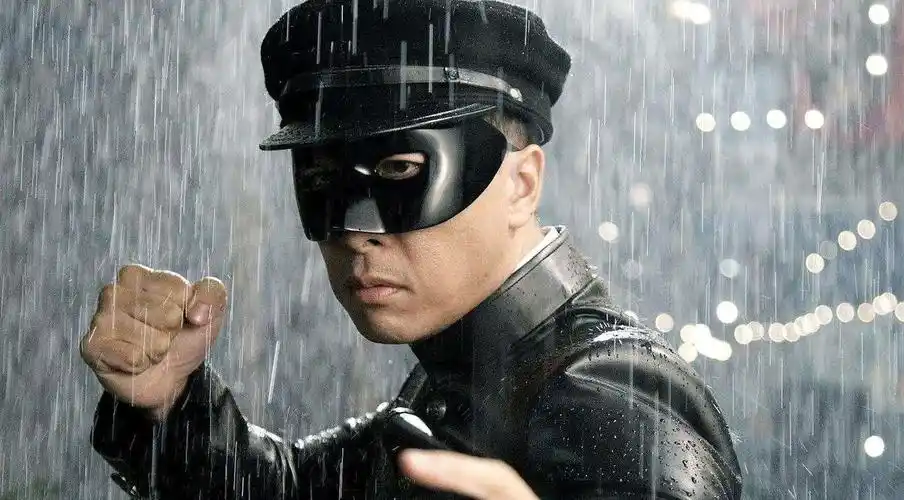 《大侠霍元甲》央八开播,赵文卓热血开打,与释小龙领衔武林风云_王五