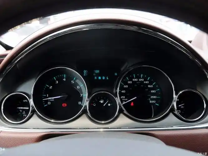 看这个仪表盘请问是什么品牌的车