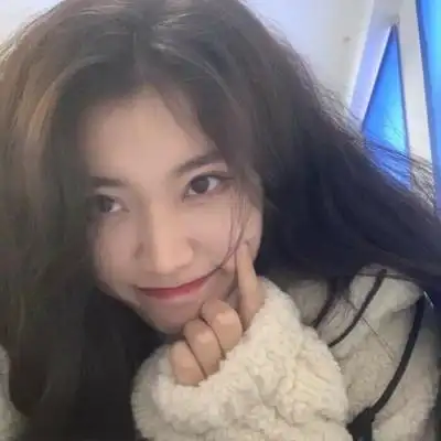 超好看的神仙女头 高清沦陷于世俗中的神仙女头抖音图片_女生头像_美